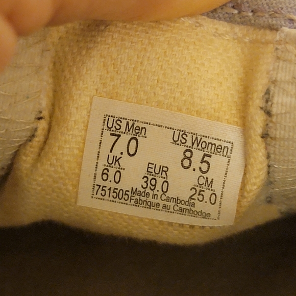 Vans - Picture 4 of 4